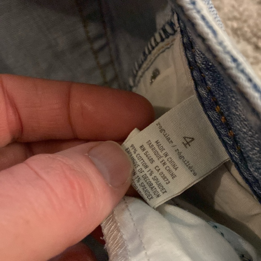 American eagle washed out blue Jean - Picture 3 of 3